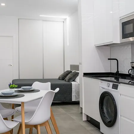 San Rafael Apartment